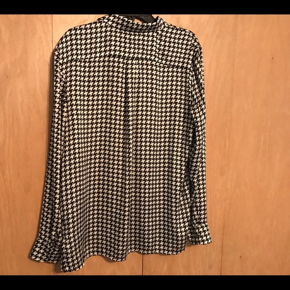 Ralph Lauren Satiny top - size XL - Picture 2 of 2